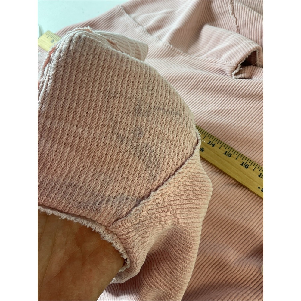 We The Free Sweatshirt Size S Pink Distressed ovrsize Rib Texture Loose Fit - Picture 10 of 12